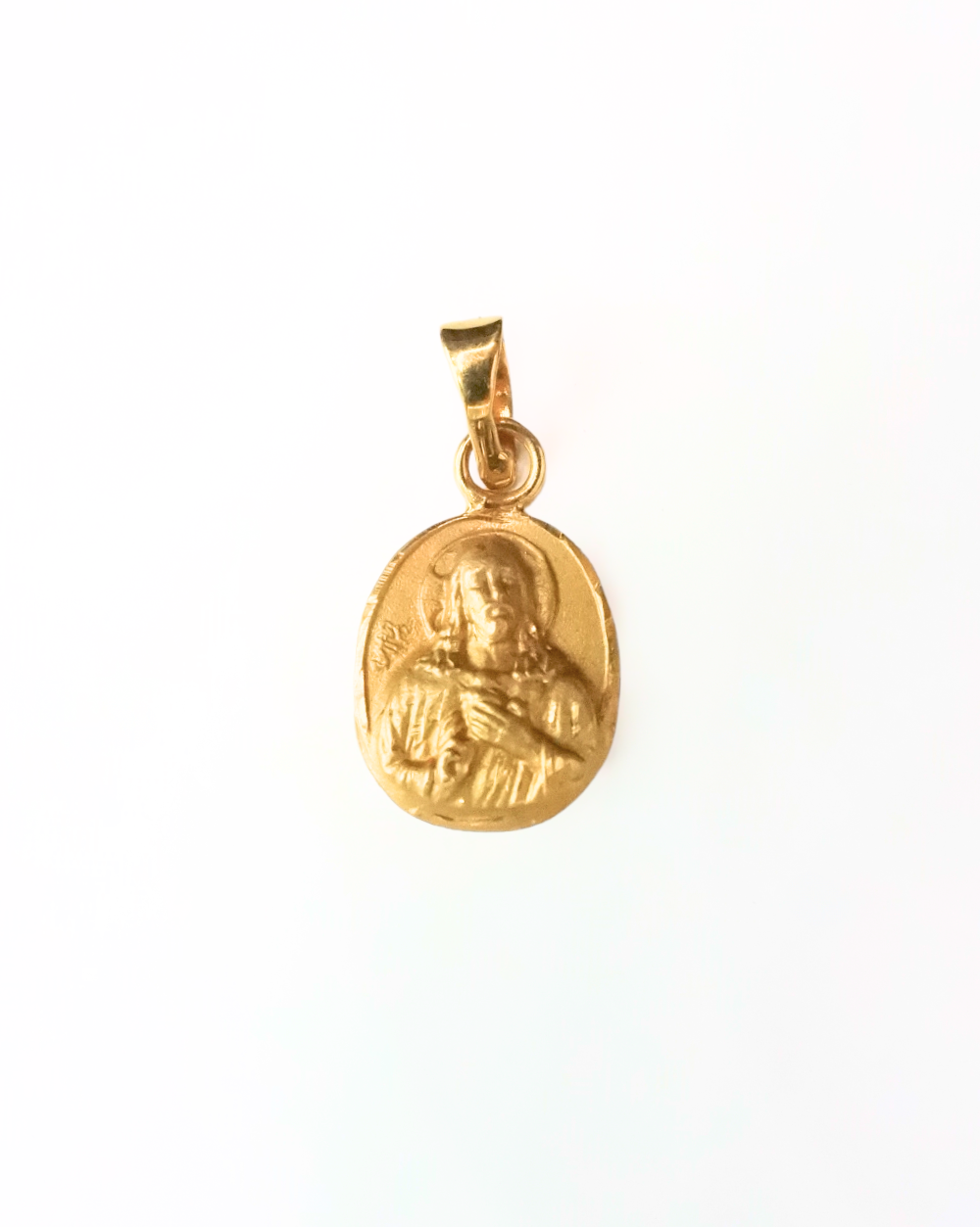 MEDALLA DE JESUCRISTO DE ORO 14K MATE
