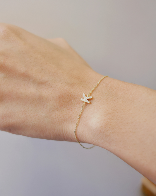 PULSERA DE INICIAL K CON CIRCONIAS DE ORO 14K  SKU: OR0449
