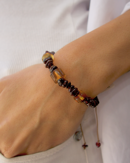 PULSERA DE GRANATE CON ÁMBAR