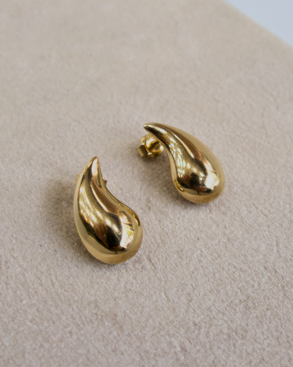 ARETES FLORENCIA DE ORO 14K
