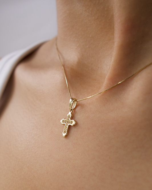 DIJE DE CRUZ CON CIRCONIAS DE ORO 14K