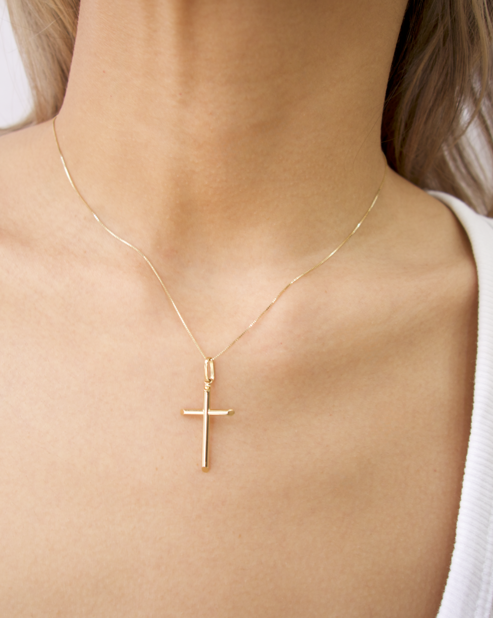 DIJE DE CRUZ LARGA LISA DE ORO 14K