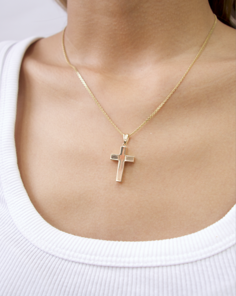 DIJE DE CRUZ DE 3D DE LISA DE ORO 14K