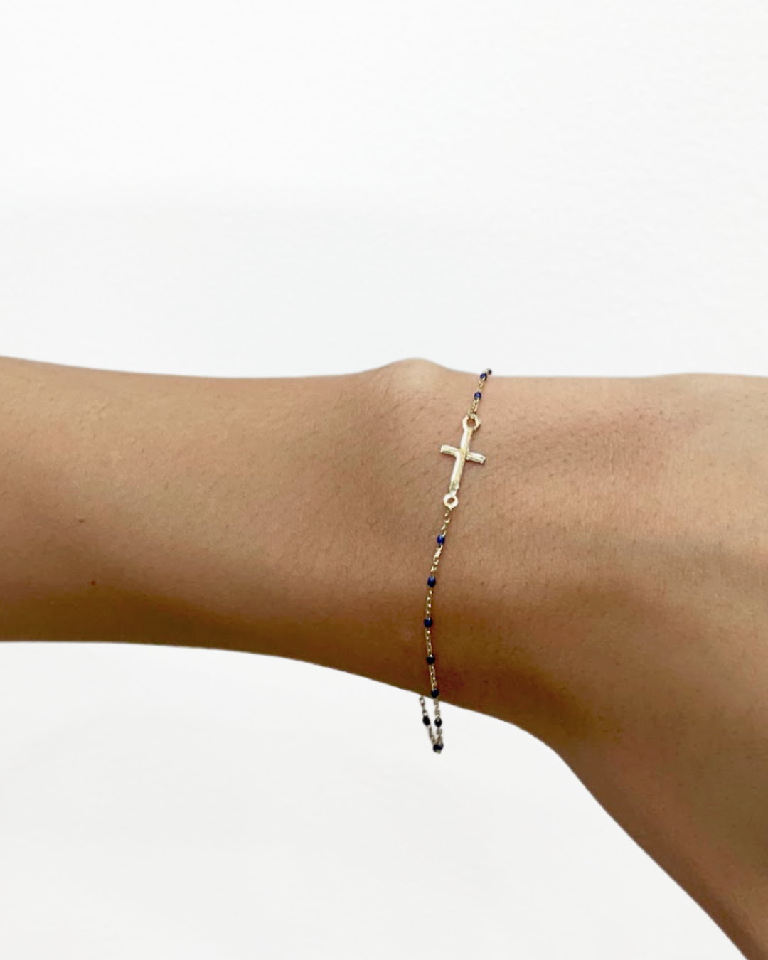 PULSERA MISTERIO DE ORO 14K CON CUENTAS AZUL MARINO SKU: OR0327