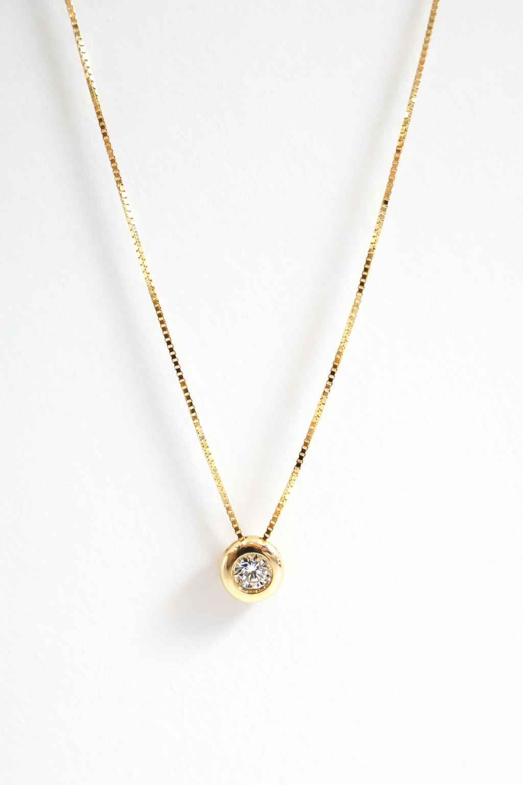 Collar Punto de Luz con Diamante en Oro 14K SKU:OR0567