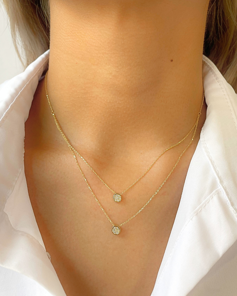 CADENA DOBLE DOS CÍRCULOS CON CIRCONIAS SKU: ORO190