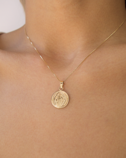 MEDALLA DE SAN BENITO DE ORO 14K