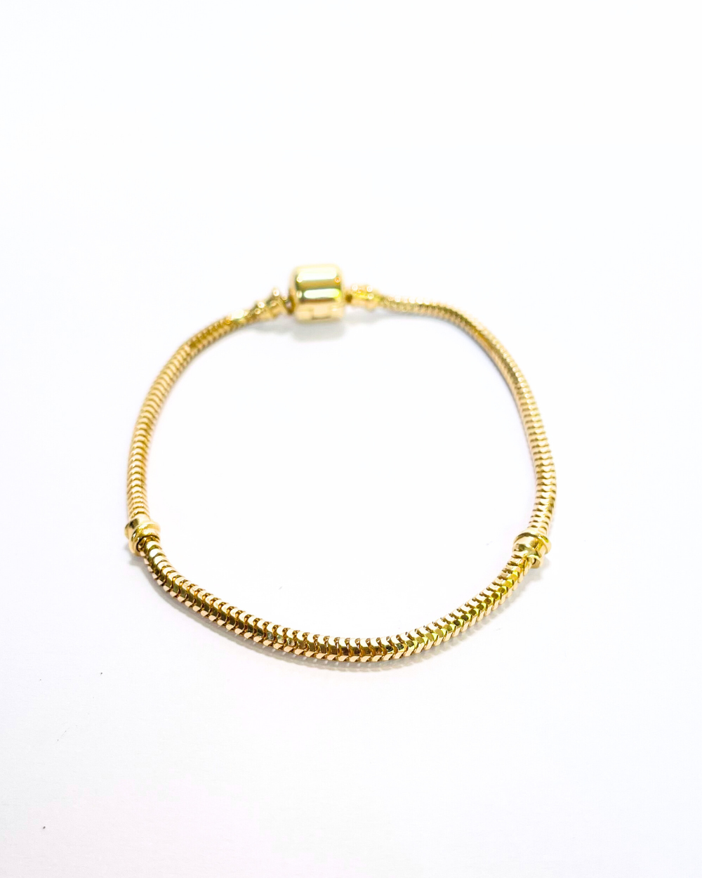 PULSERA PARA CHARMS  SKU: ORO52