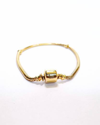 PULSERA PARA CHARMS  SKU: ORO52