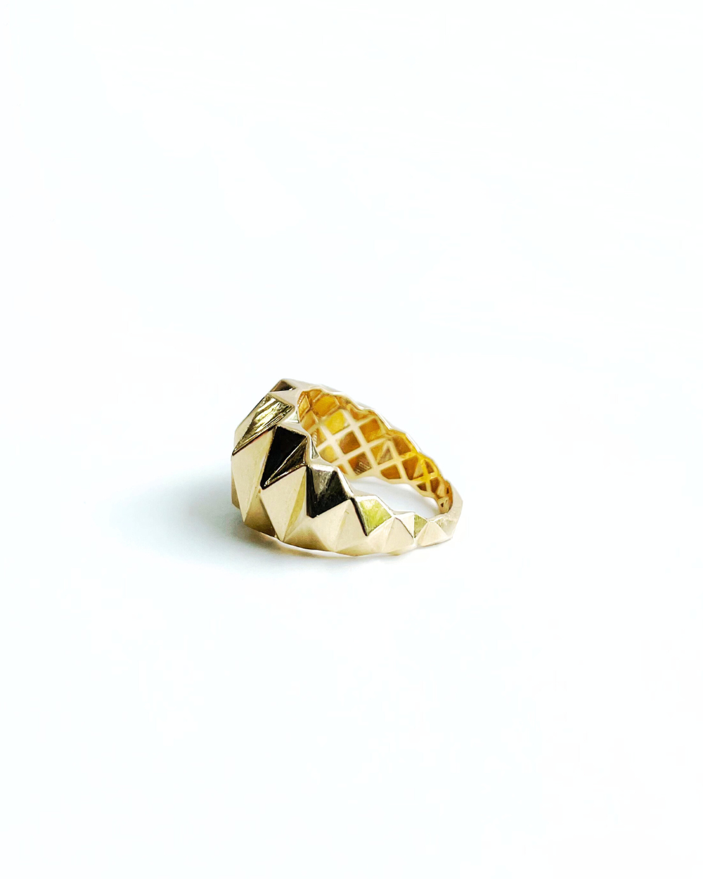 ANILLO ROMBOS JUSTOS 3D ORO 14K   SKU: ORO117