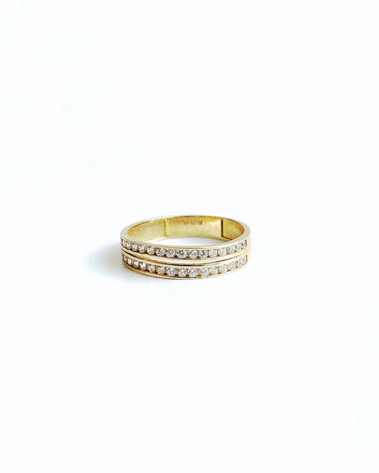 ANILLO DOBLE CINTA DE CIRCONIAS DE ORO 14K  SKU: ORO108