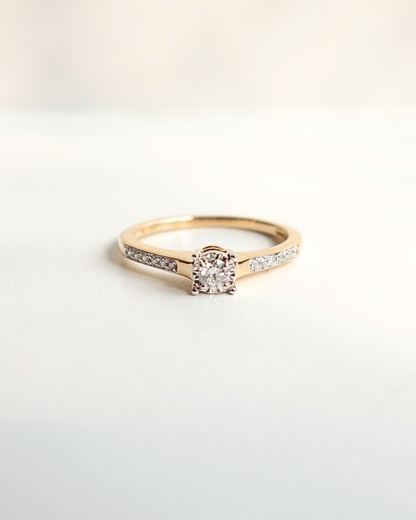 Anillo de Compromiso en Oro 14K con Diamantes  SKU: OR0532