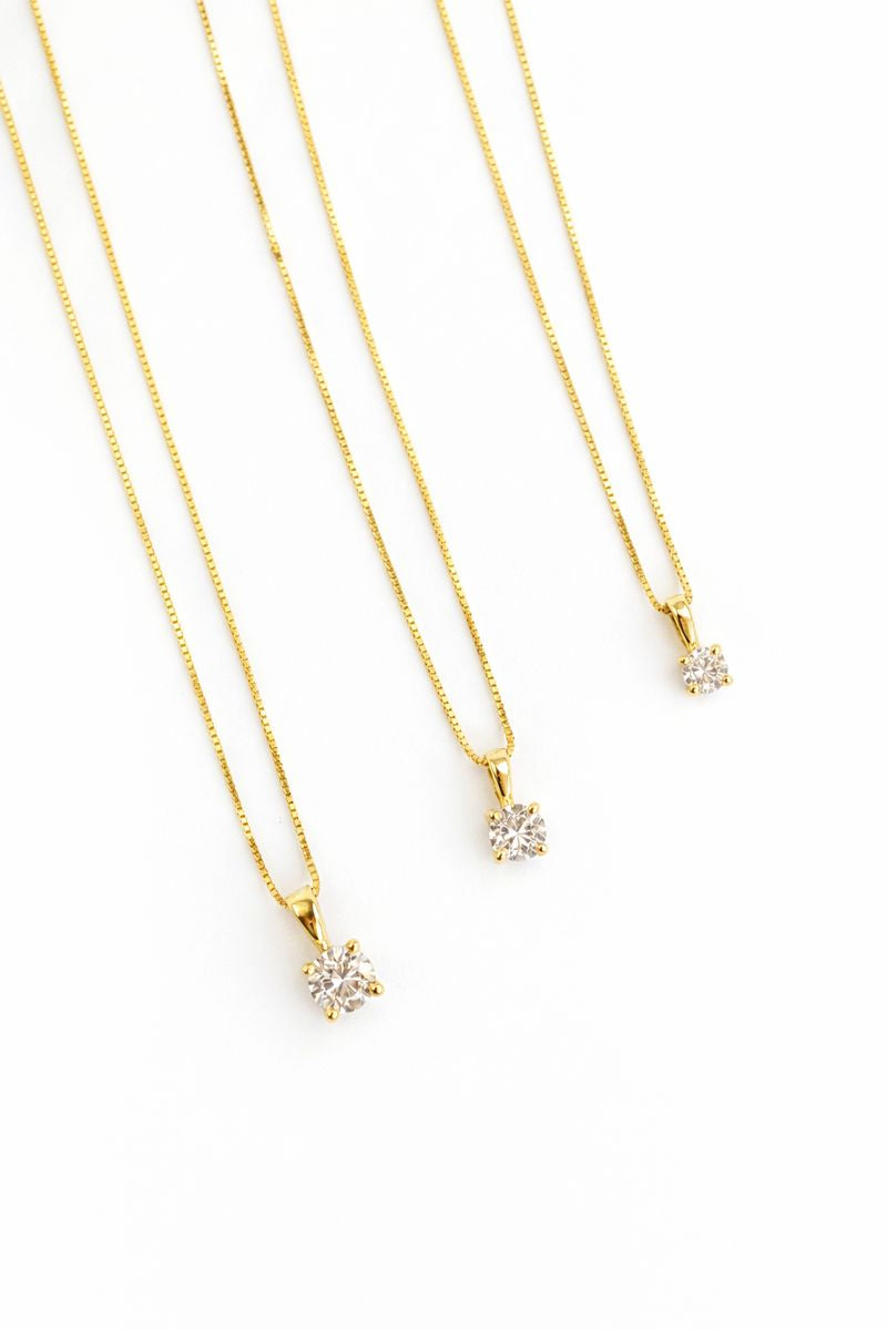 Collar Solitario con Diamante Natural en Oro 14K