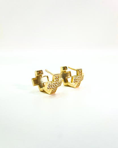 HUGGIES DE CRUZ CON CIRCONIAS DE ORO 14K SKU: OR0281