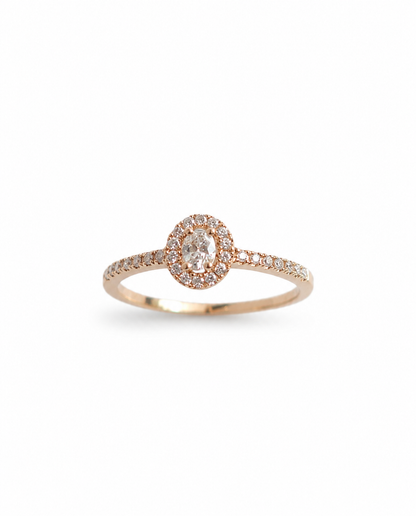 Anillo de Oro 14K de diamante Oval Central SKU: OR0525