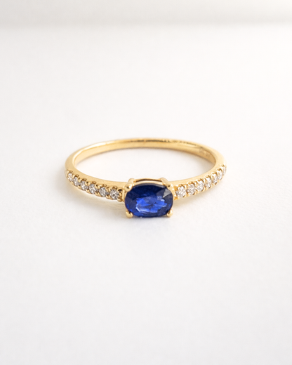 Anillo Oro 14K con Zafiro Azul y Diamantes  SKU: OR0541