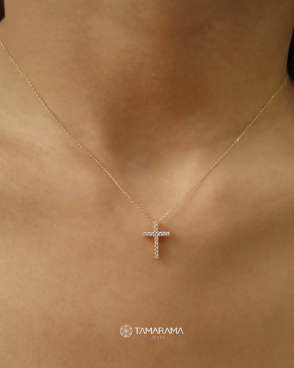 Collar Cruz con Diamantes en Oro 14K SKU:OR0553