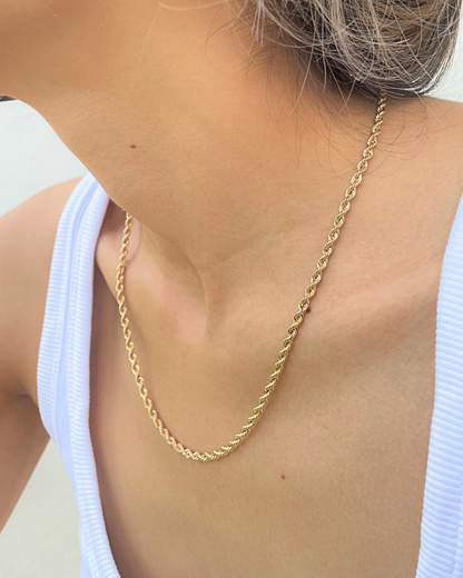 CADENA TORZAL DE ORO 14K SKU: ORO221