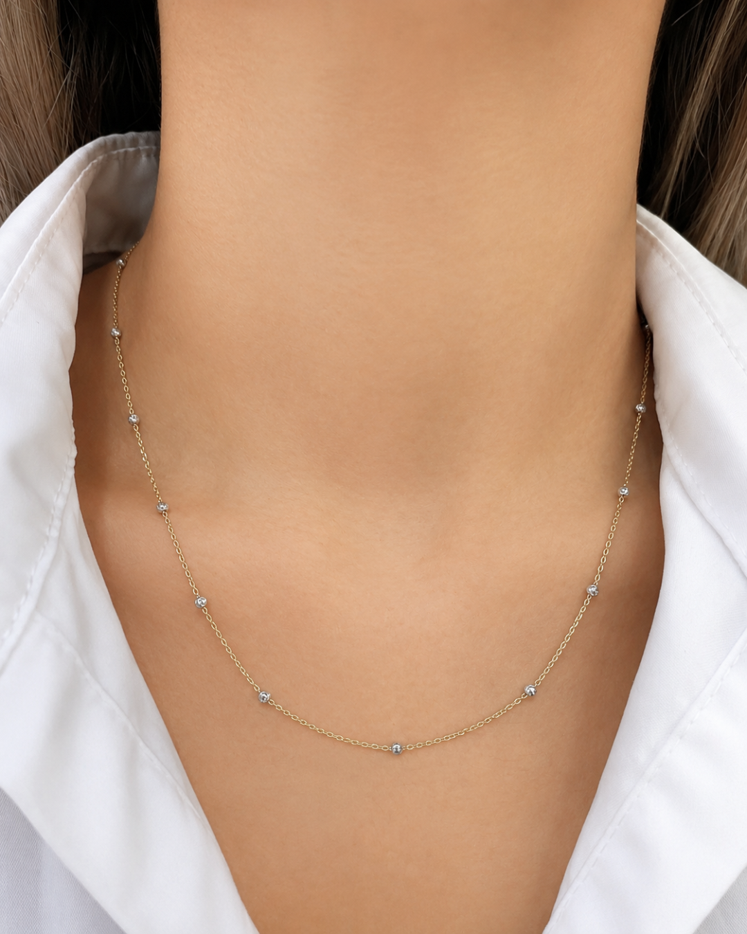 Cadena de ancla con esferas facatadas de oro blanco 14k SKU: ORO243